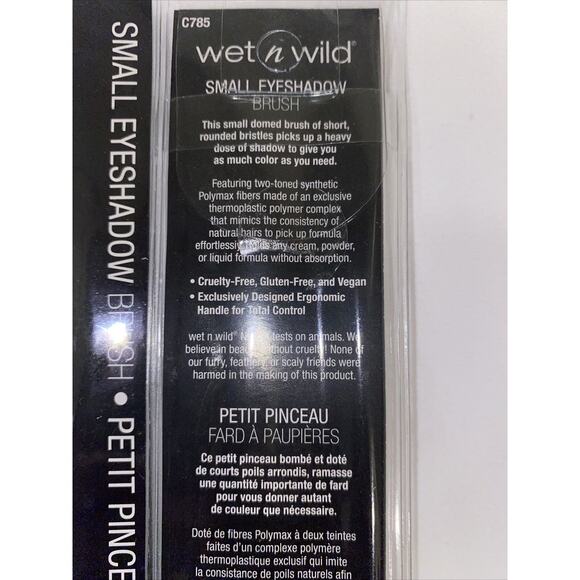 Wet N Wild Small Eyeshadow Brush Cruelty Free Vegan Set of 2 - Picture 5 of 5